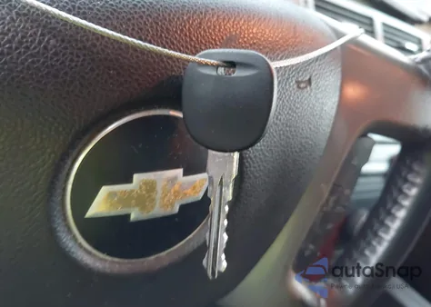 2011 Chevrolet Tahoe Ls z USA, uszkodzony, nr VIN 1GNSCAE00BR286629